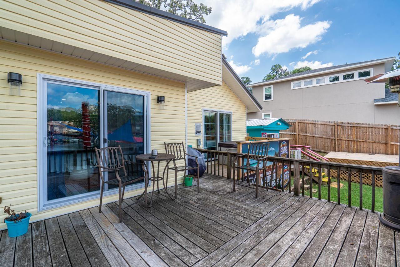 Canary Lake Cottage W/Hot Tub At Sam'S Pizza Hot Springs Exterior photo